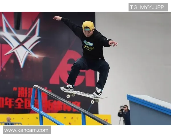 南京攀岩队在滑板精英赛中的拼搏历程与荣耀时刻回顾